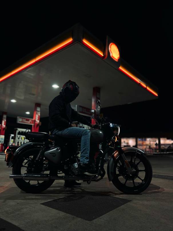 How tolerant is Royal Enfield’s J-series to contaminated petrol or running on “reserve”?